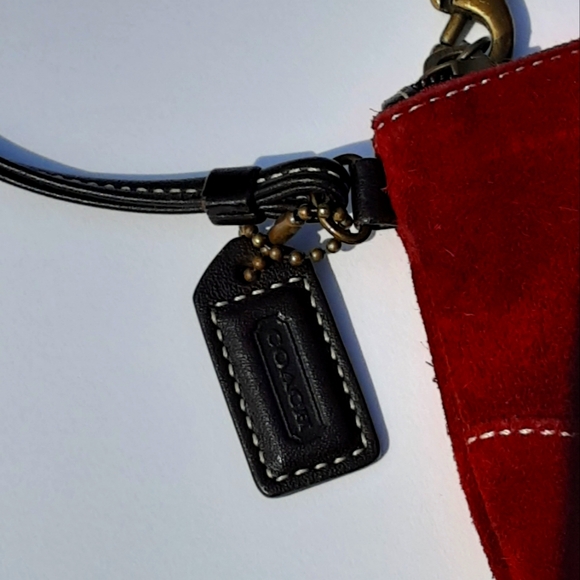 Coach side zipper wristlet in maroon suede - Picture 3 of 4